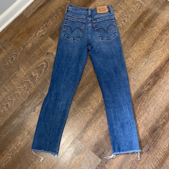 Levi’s Premium Wedgie Straight Button Fly Straight Leg High Waisted Low Stretch - Picture 1 of 8